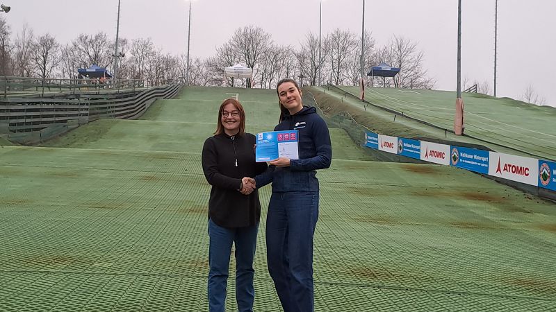 Nederlandse Ski Vereniging en Nationaal Huidfonds bundelen krachten voor betere zonveiligheid op de piste